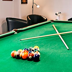 Helena Valley Resort Darts & Pool