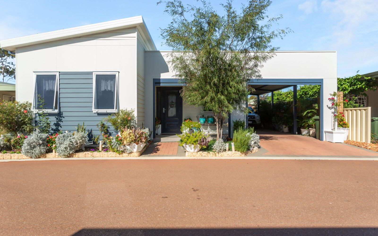 Bottlebrush at Helena Valley Resort